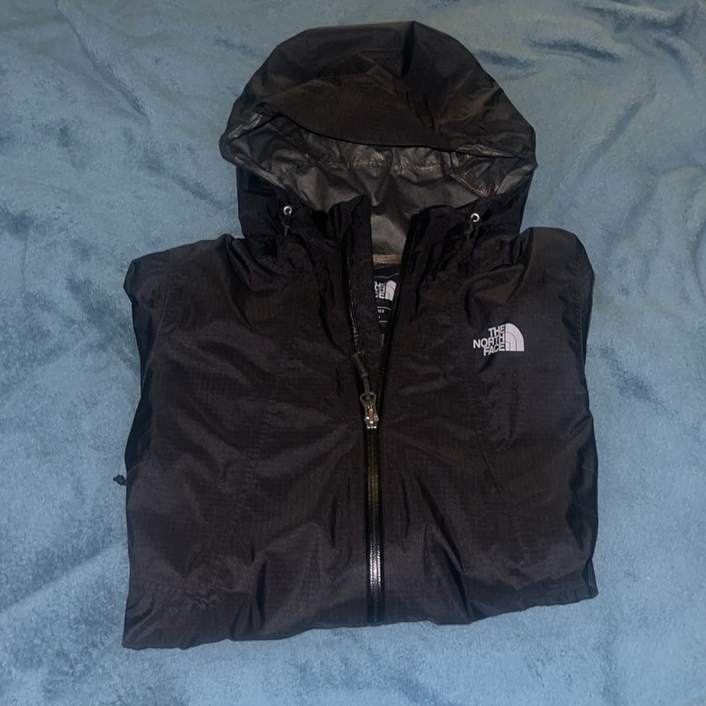 The north face windbreaker